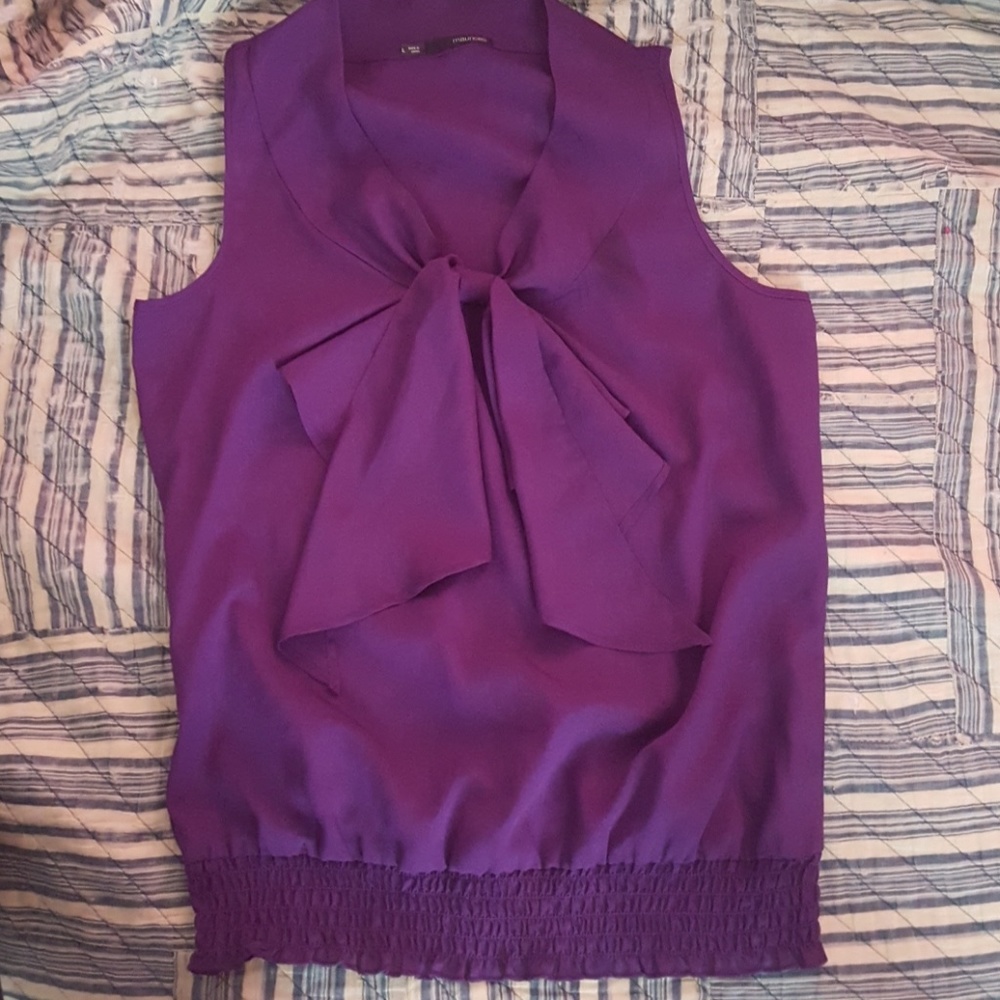 Maurices sleeveless blouse